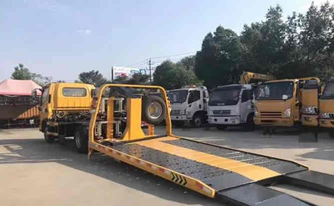 正蓝旗汽车中途维修案例